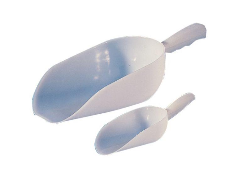 Plastic scoops